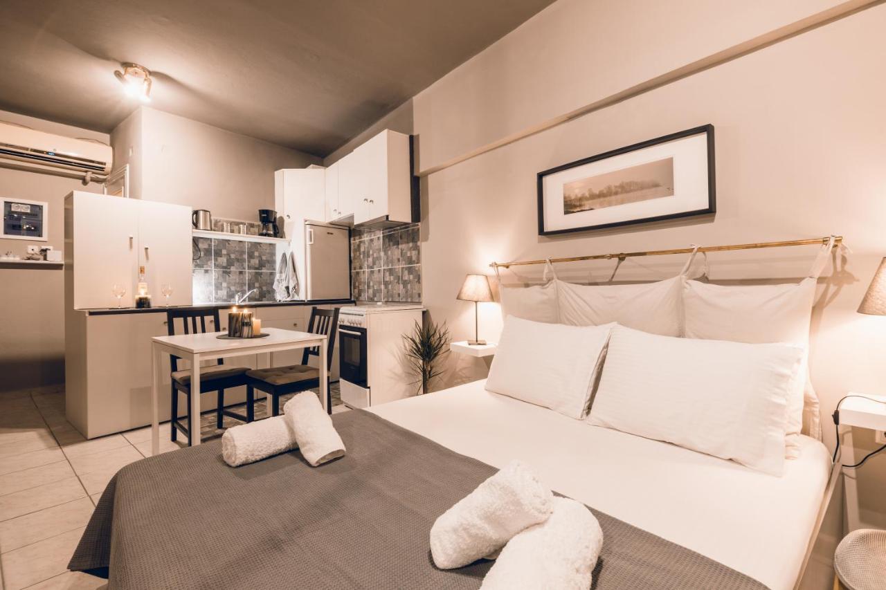 Acrolights By Night Appartement Athene Buitenkant foto